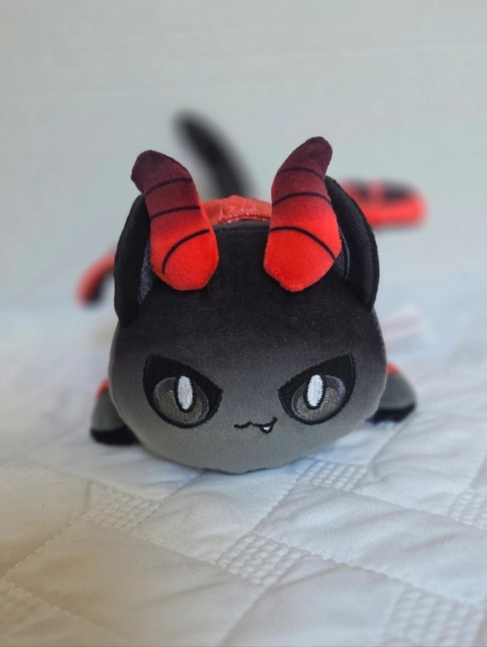 Aphmau MeeMeows Litter 6 Glitter Edition Shadow Aaron Cat